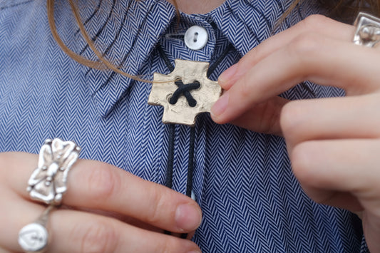 Cross Relic Tie