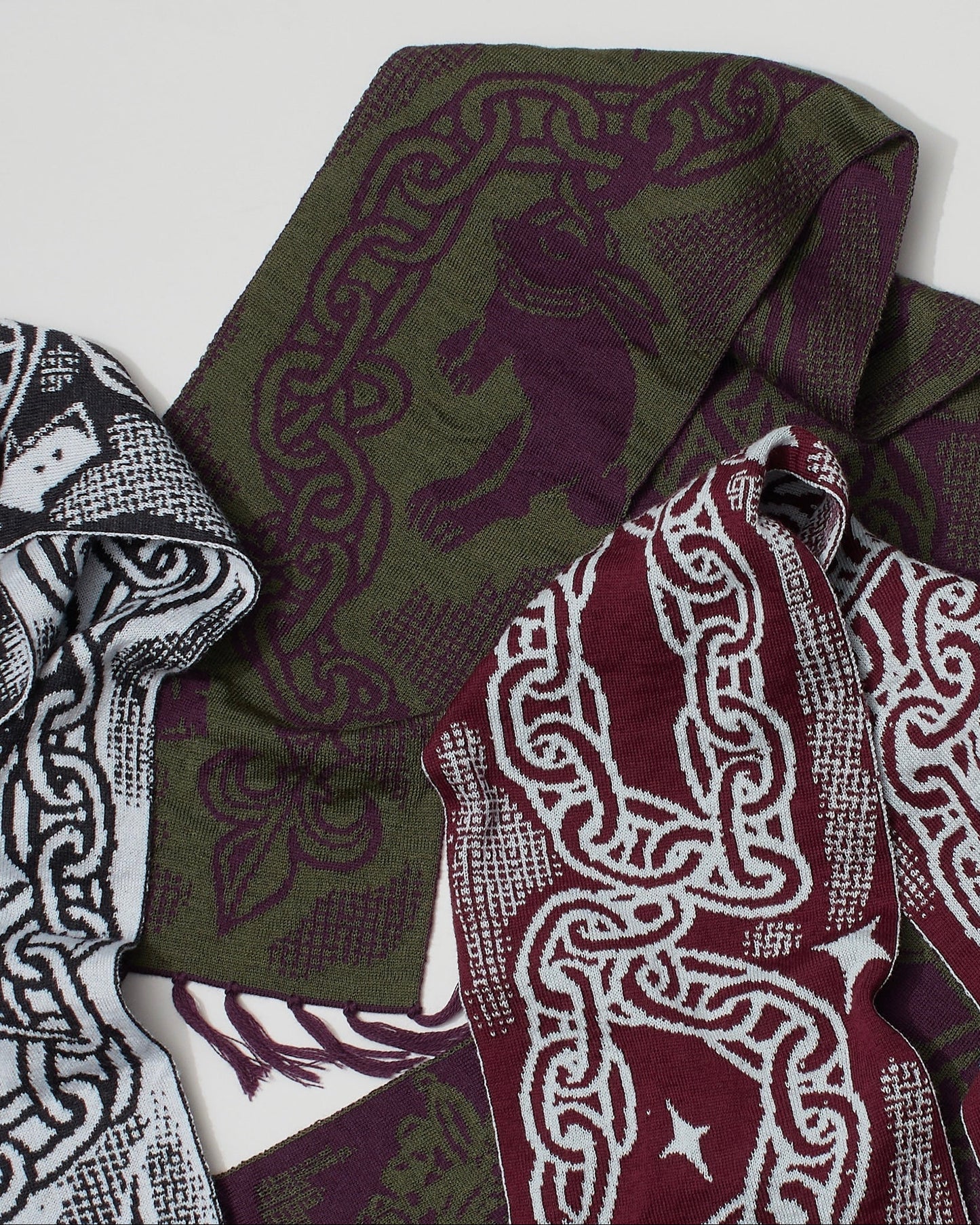 Medieval Trinket Scarf - Olive and Aubergine