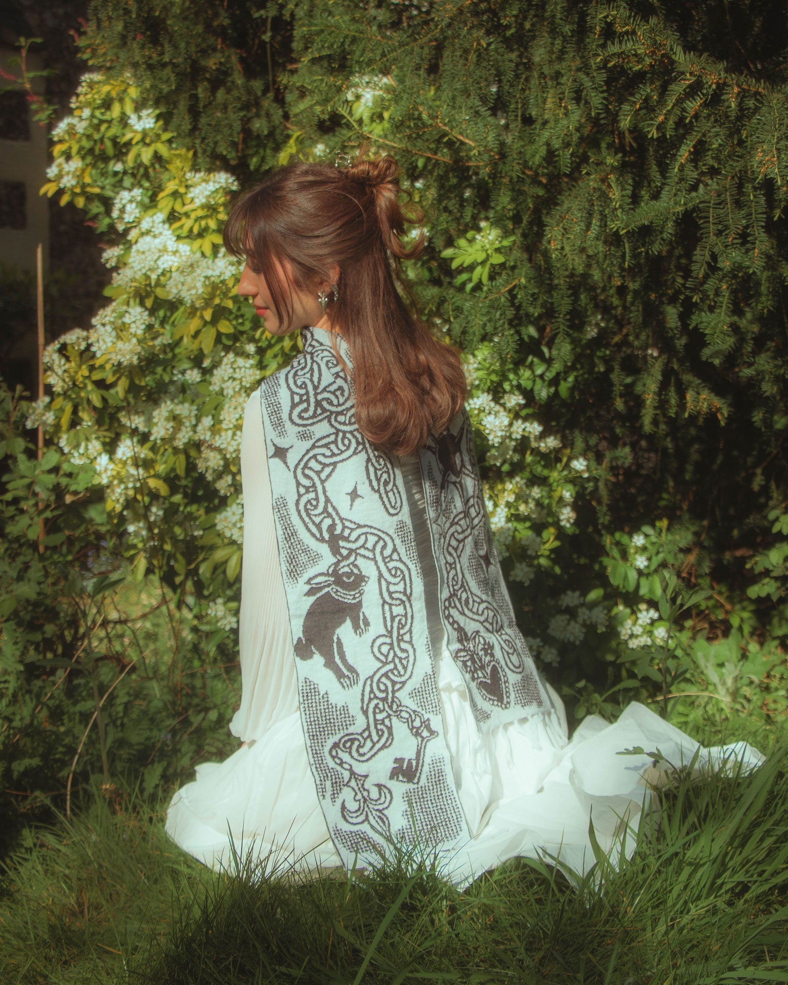 Medieval Trinket Scarf - Silver and Smoke Grey – Katya Lena