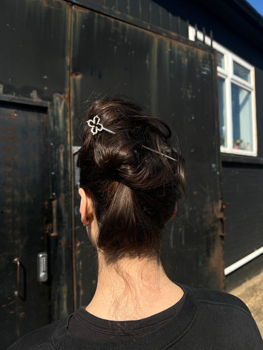 Quatrefoil Hairpin